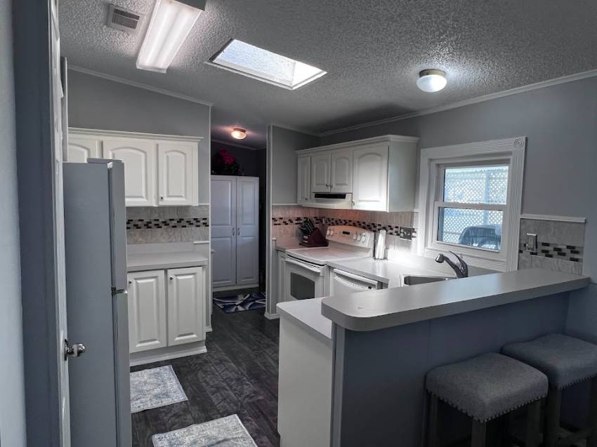 74 Greenview Drive a Winter Haven, FL Mobile or Manufactured Home for Sale